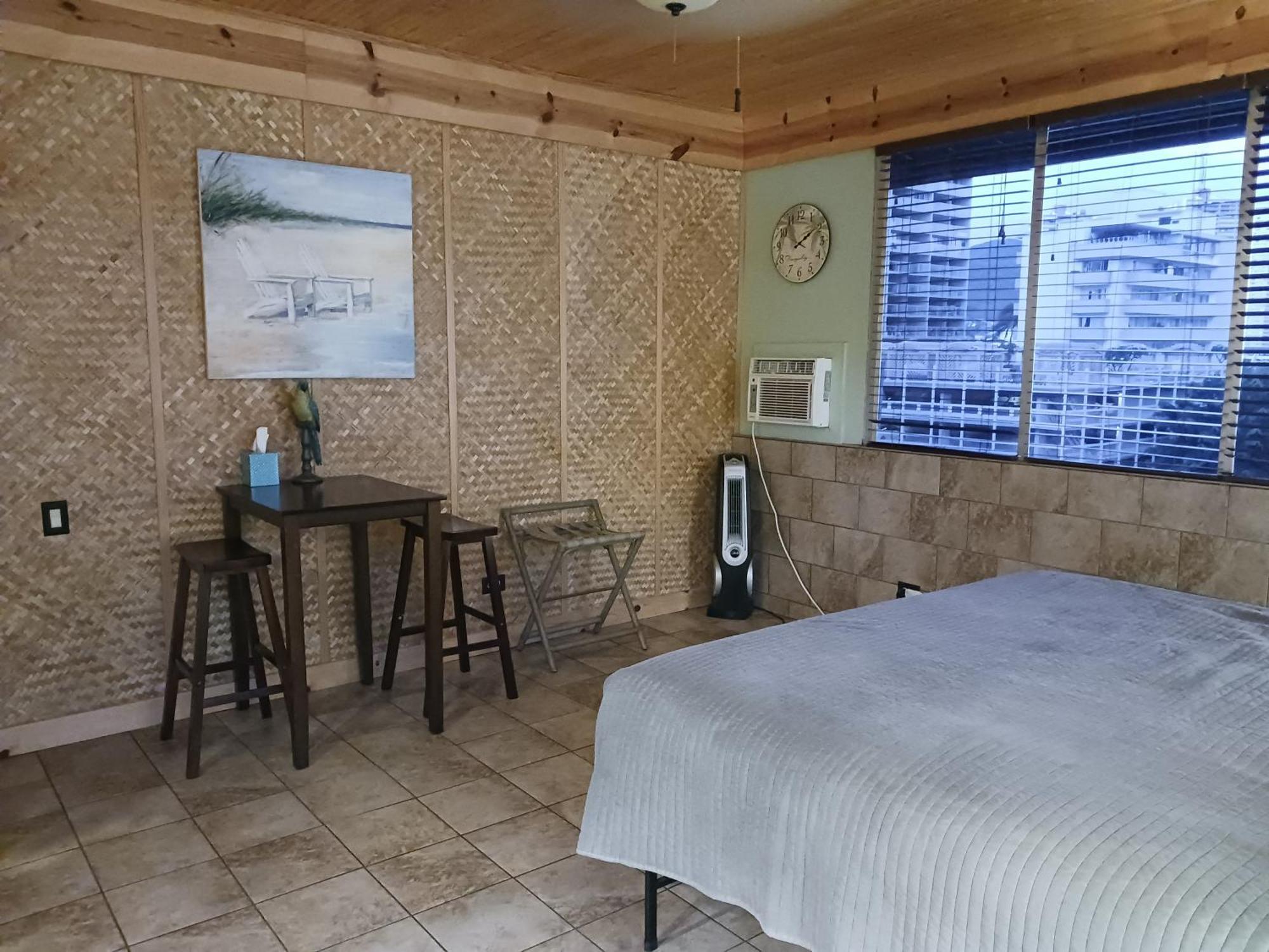Hawaiian King Aparthotel Honolulu Szoba fotó